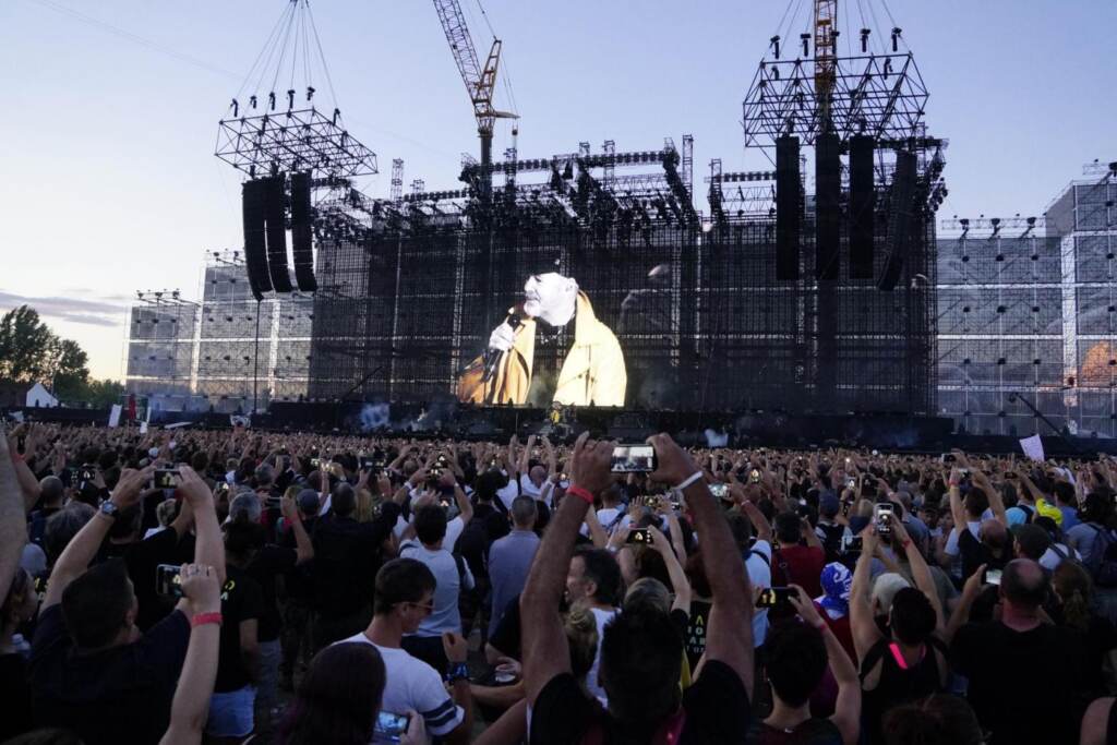 Galleria foto 'Vasco Rossi, 70 anni a tempo di rock: auguri al Komandante' - foto 7