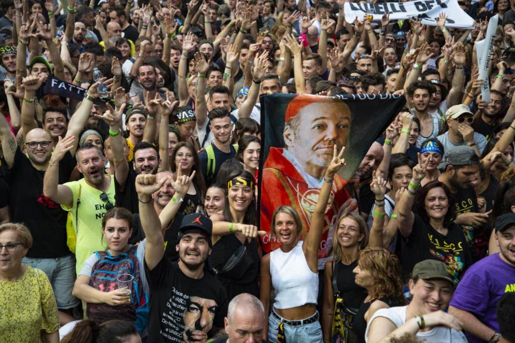 Galleria foto 'Vasco Rossi, 70 anni a tempo di rock: auguri al Komandante' - foto 3