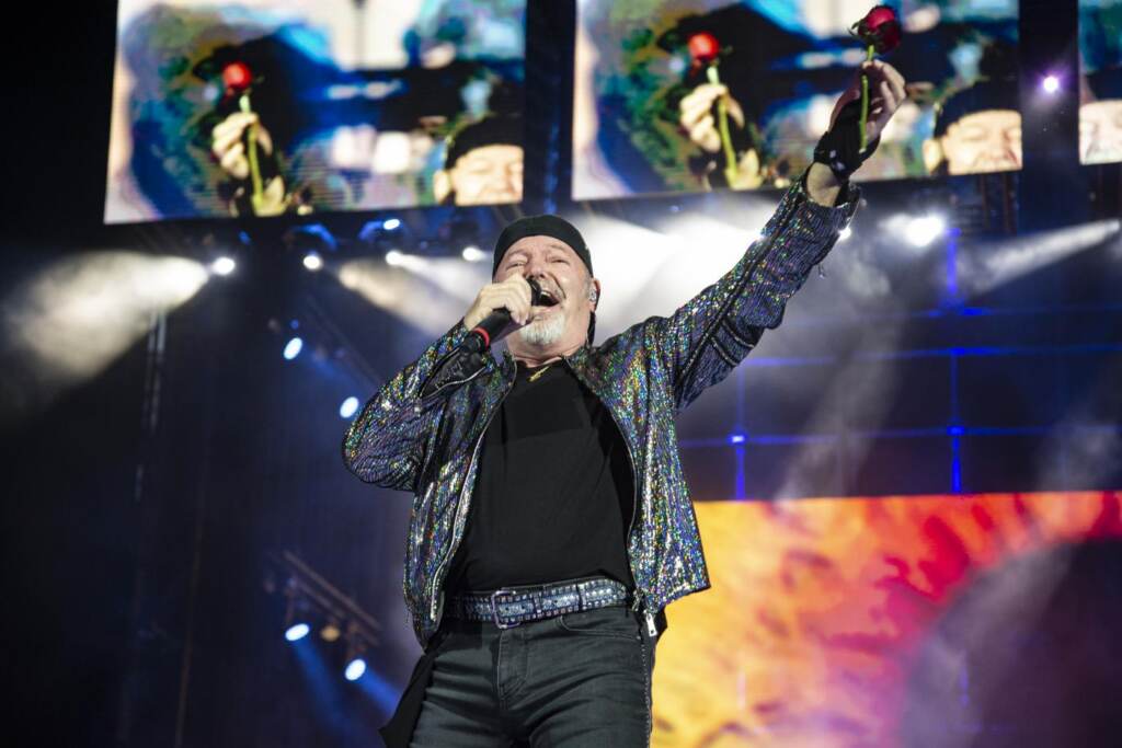 Galleria foto 'Vasco Rossi, 70 anni a tempo di rock: auguri al Komandante' - foto 9