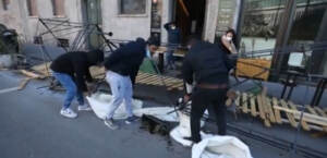 Bufera a Milano, danneggiati i tetti del Castello Sforzesco e della Stazione centrale
