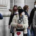 Covid, Costa: “Dall’11/2 via le mascherine all’aperto. Poi cambiamenti su Green Pass”