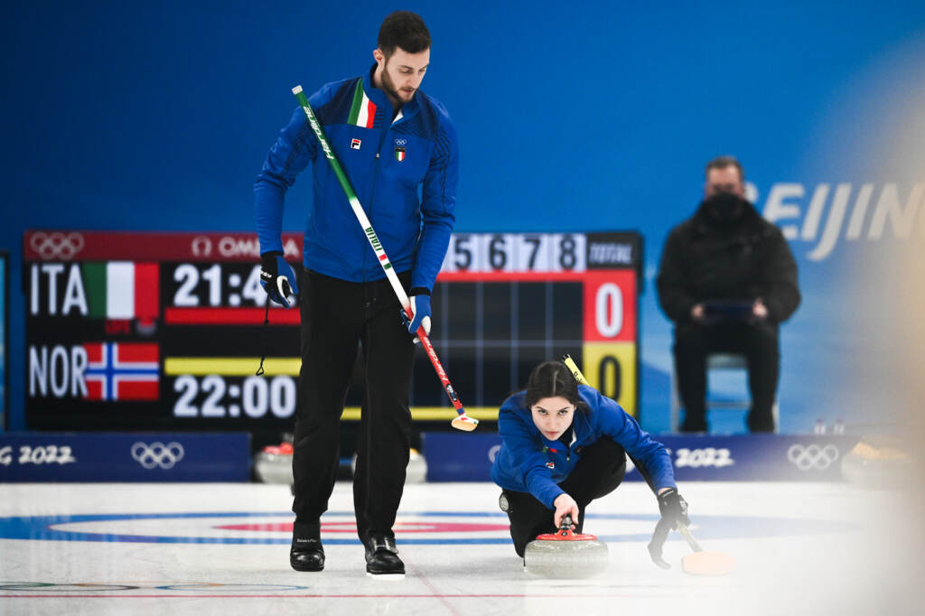 Galleria foto 'Pechino 2022, le immagini dell’oro nel curling di Constantini e Mosaner | GALLERY' - foto 23