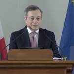 Bollette, Draghi: “Il governo prepara intervento di ampia portata in prossimi giorni”