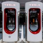 Auto: atteso ritorno eco-bonus, elettrico resta vantaggioso ma caro-energia pesa su colonnine