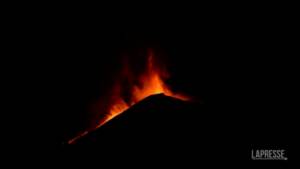 Etna, aumenta l’attività eruttiva del cratere di Sud Est