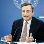 Governo, Draghi esclude futuro in politica: “Un lavoro me lo trovo da solo. No al rimpasto”