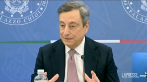Draghi: “Settimana prossima intervento sulle bollette”