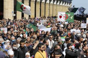 Algeria, Amnesty International denuncia la deriva autoritaria del regime