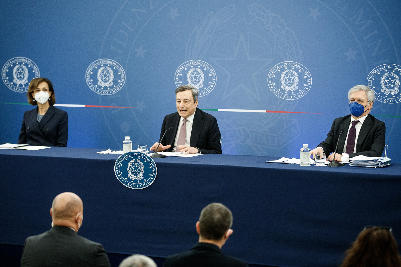 Csm: ok unanime alla riforma, ma le distanze restano. Draghi: “Impegno per superarle