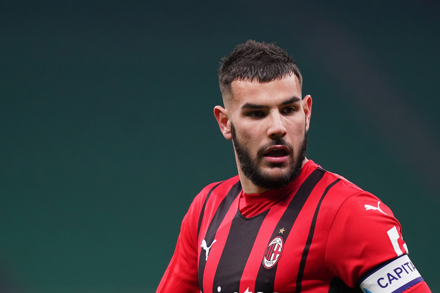 Milan, è ufficiale il rinnovo di Theo Hernandez fino al 2026