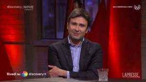 M5S, Di Battista: “Di Maio e la sua claque sembrano i forzisti quando occuparono il tribunale di Milano”