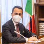 Ucraina, diplomazia europea al lavoro. Di Maio a Kiev, Scholz a Mosca