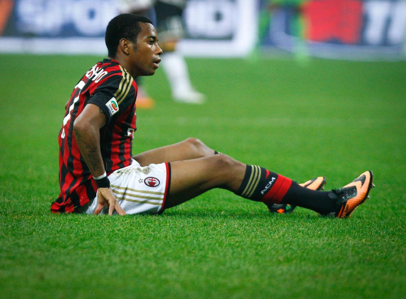 Calcio: Robinho, chiesto mandato di arresto internazionale per violenza sessuale Calcio: Robinho, chiesto mandato di arresto internazionale per violenza sessuale