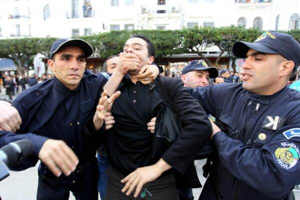 Algeria, la Camera penale di Roma denuncia abusi: “Liberare i prigionieri politici”