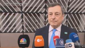 Ucraina, Draghi: “Penso che nei prossimi giorni vedrò Putin a Mosca”