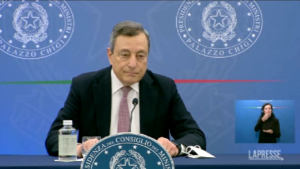 Caro bollette, Draghi: “Mettiamo in campo quasi otto miliardi di euro”