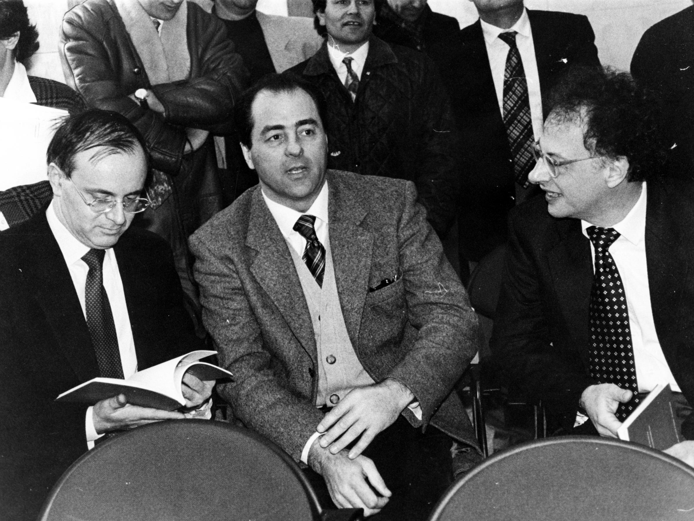 Mani pulite, su social e web ‘batte’ il termine Tangentopoli: lo studio