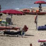 Sabaudia, corruzione concessioni balneari, tra i 12 arrestati anche la sindaca Giada Gervasi