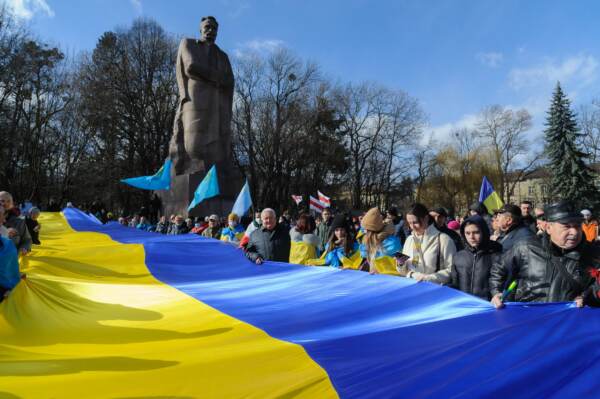 Russia-Ucraina: dalla Crimea al Dunbass, le tappe di una crisi che parte da lontano – SCHEDA