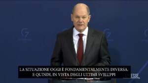 Ucraina, Scholz: “Interrotto processo certificazione Nord Stream 2”
