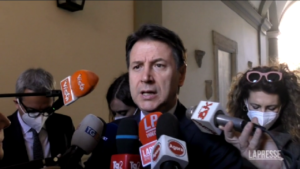 Covid, Conte: “Allentiamo misure ma non con emendamenti da spot elettorale”