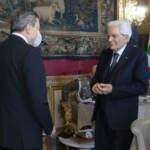 Governo: M5S si sfila su dl Aiuti, Draghi da Mattarella. Timori di crisi poi la doppia nota