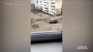 Ucraina, la docente a Kiev: “Delusi dall’Occidente, il governo può cadere in due giorni”