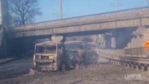 Ucraina, convoglio russo distrutto dalle forze ucraine a Kiev
