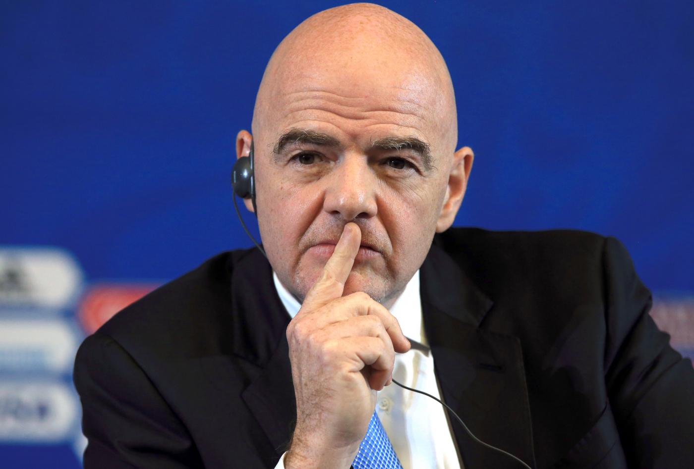 Ucraina, lo sport isola la Russia. Fifa: “In campo neutro senza inno e bandiera”