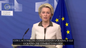 Von der Leyen: “Ue per la prima volta finanzia armi per Paese attaccato. Banditi media di Stato russi”