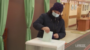 Crisi Ucraina, si vota per il referendum in Bielorussia che potrebbe aprire la strada ad armi nucleari russe