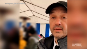 Ucraina, anche Joe Bastianich al confine polacco dove arrivano i profughi