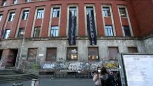 Scuola: occupato il liceo Virgilio di Milano: “Siamo una generazione devastata dalla pandemia”