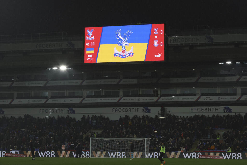 Galleria foto 'Ucraina, lo sport mondiale si tinge di giallo-azzurro – LE IMMAGINI' - foto 9