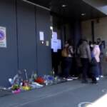 Milano, dal rapper al bodyguard in coda al consolato per arruolarsi: “Se ci vogliono siamo pronti a partire”