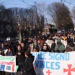 Covid: i no green pass tornano in piazza a Milano