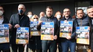 Salvini al consolato ucraino a Milano: “Pace subito”