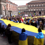 Ucraini in piazza Plebiscito a Napoli: “Ue ci aiuti, se Putin usa nucleare sarà la fine”