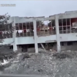 Ucraina: la distruzione a Kharkiv, nelle immagini un centro sportivo completamente sventrato dalle bombe