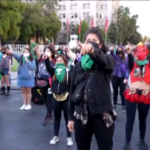 Cile, donne in marcia contro il patriarcato a Santiago