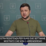 Ucraina, appello di Zelensky ai soldati di Mosca in russo: “Tornate a casa”