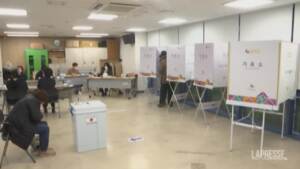 Corea del Sud: aperti i seggi, elezioni presidenziali in corso