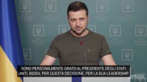 Ucraina, Zelensky: “Grati a Biden per le sanzioni”