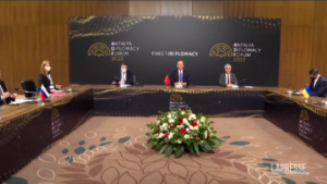 Ucraina: Lavrov e Kuleba al tavolo dei negoziati in Turchia. Incontro si chiude con nulla di fatto