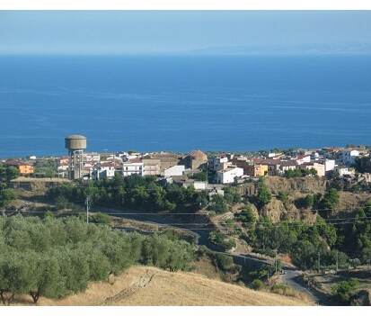 Clima: produci e consumi, arriva prima comunità energetica Calabria Clima: produci e consumi, arriva prima comunità energetica Calabria