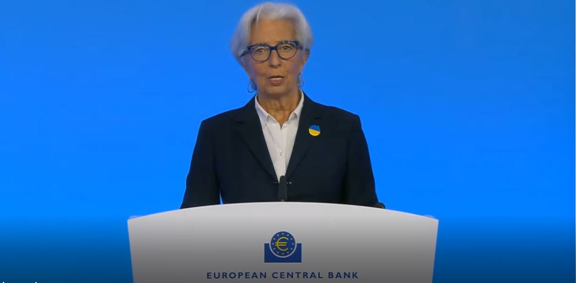 Bce: la guerra spaventa ma resta confermata l’uscita dal Quantitative easing Bce: la guerra spaventa ma resta confermata l’uscita dal Quantitative easing