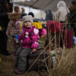 I bambini in fuga dalla guerra: boom richieste affido e adozioni, ma anche di fake news. E si affaccia il rischio sfruttamento