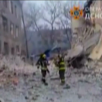 Ucraina: bombardamento a Dnipro, edifici in fiamme