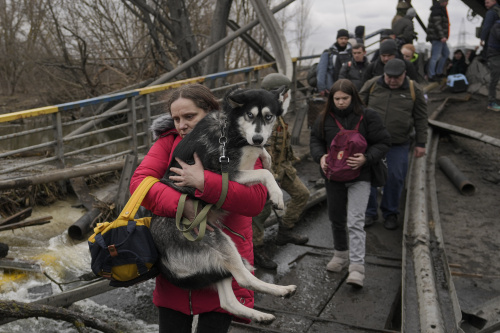 Onu: oltre 2 milioni e mezzo i profughi ucraini fuggiti dalla guerra, 200 mila in più di ieri – LE IMMAGINI
