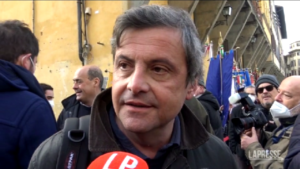 Ucraina, Calenda: “Sostenere ucraini con sanzioni e armamenti”